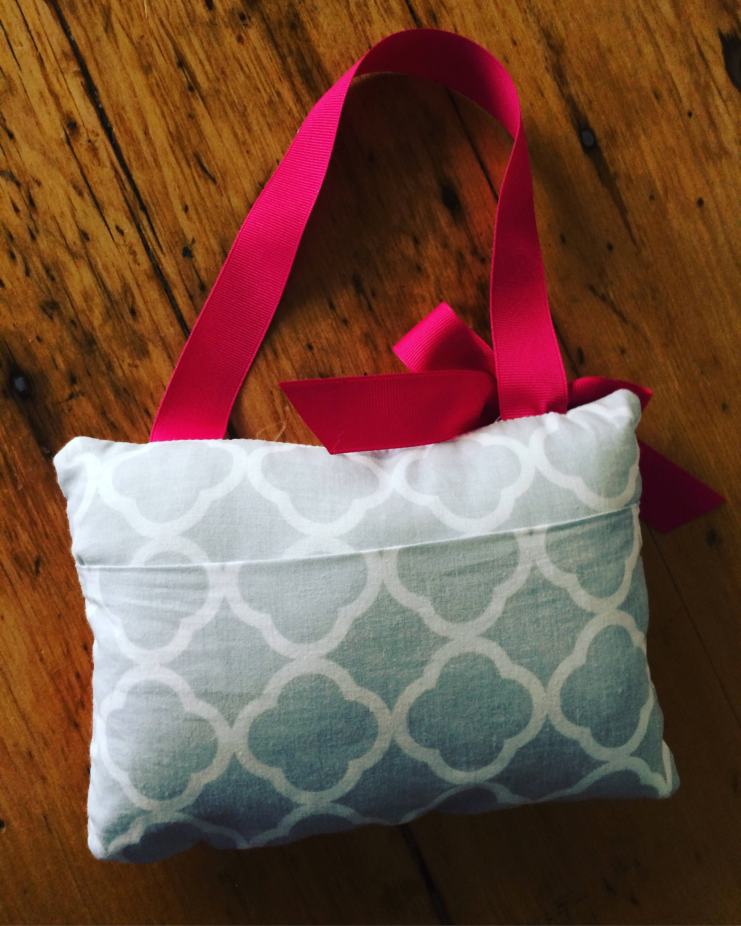 Girl's Tooth Fairy Pillow in Hot Pink and Gray, door or bedpost hanger, ToothFairy Pillow, Tooth Pillow