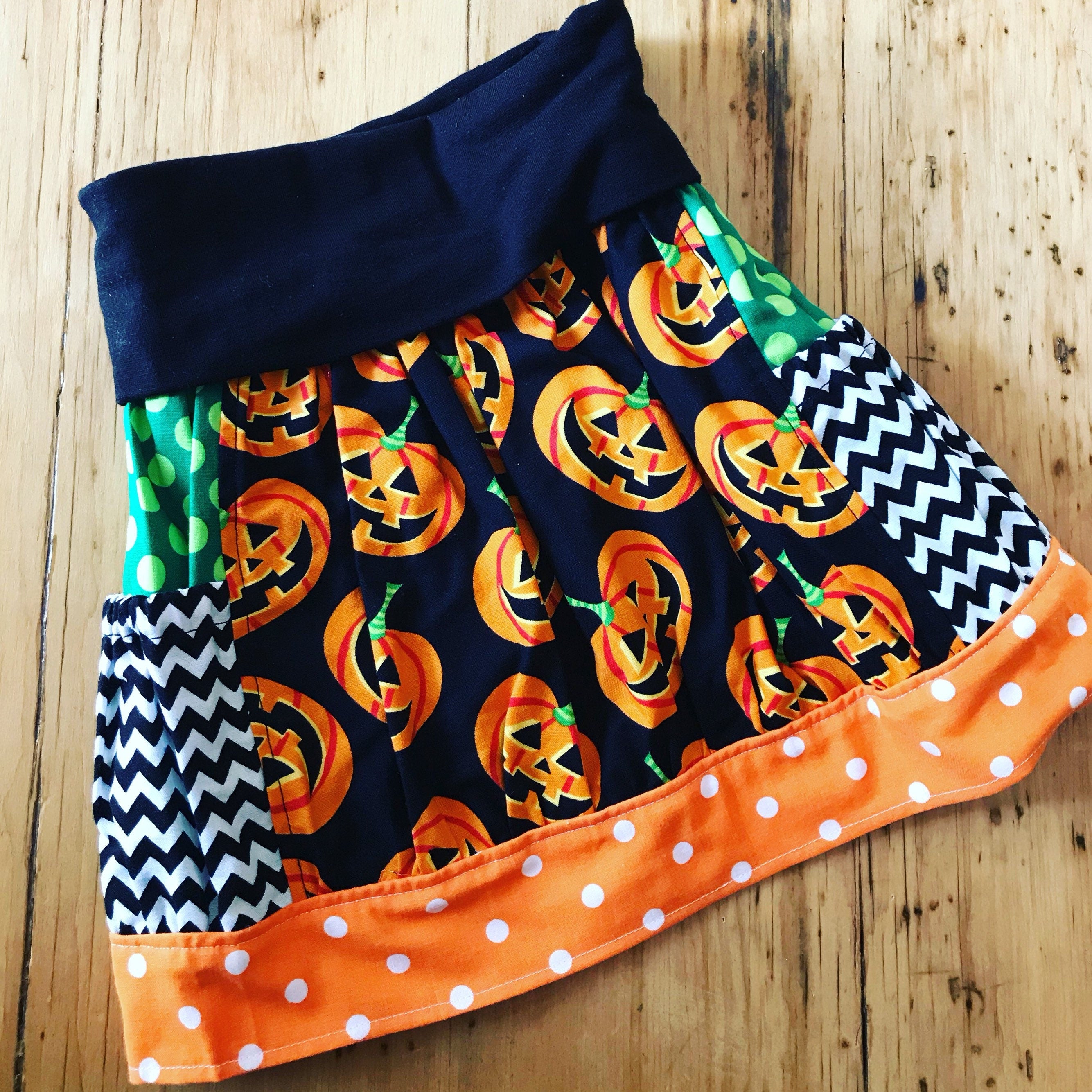 SAMPLE SALE Girl's Halloween Skirt Jack O Lantern Skirt Halloween Skirt with Pockets Halloween Bubble Skirt Ready to Ship