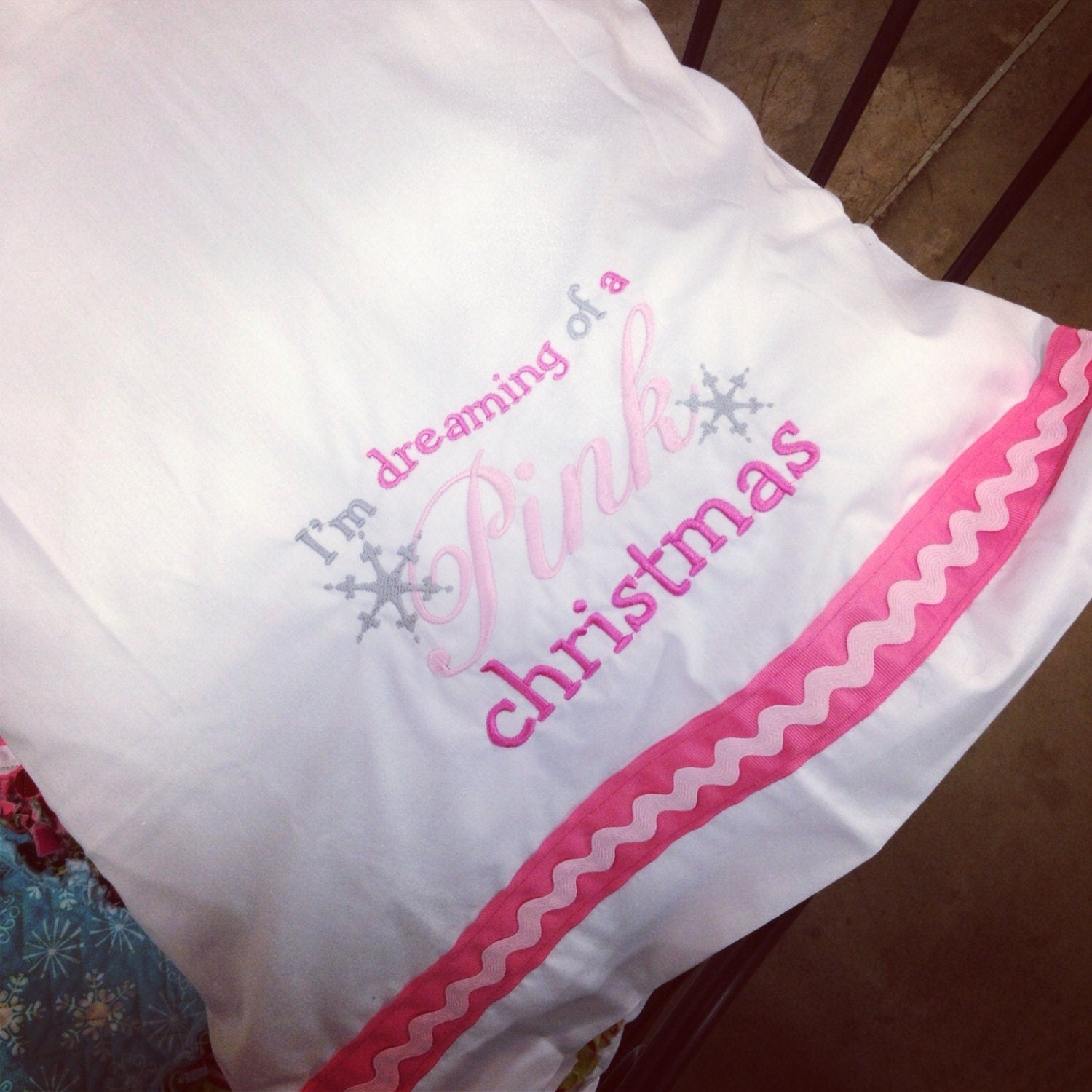 Dreaming of a Pink Christmas Pillowcase, Christmas Pillowcase, Girls Christmas Pillowcase, Night Before Christmas Pillowcase