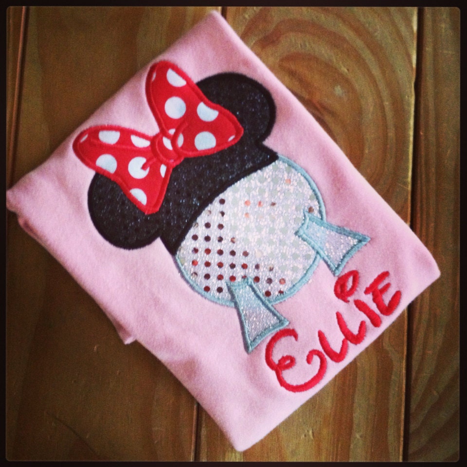 Minnie Epcot Appliqué Tshirt