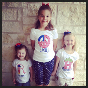 Flag Peace Sign 4th of July Appliqued Tee or Tank, USA tshirt, 4th of July tshirt, 4th of July tank top, USA Flag Shirt