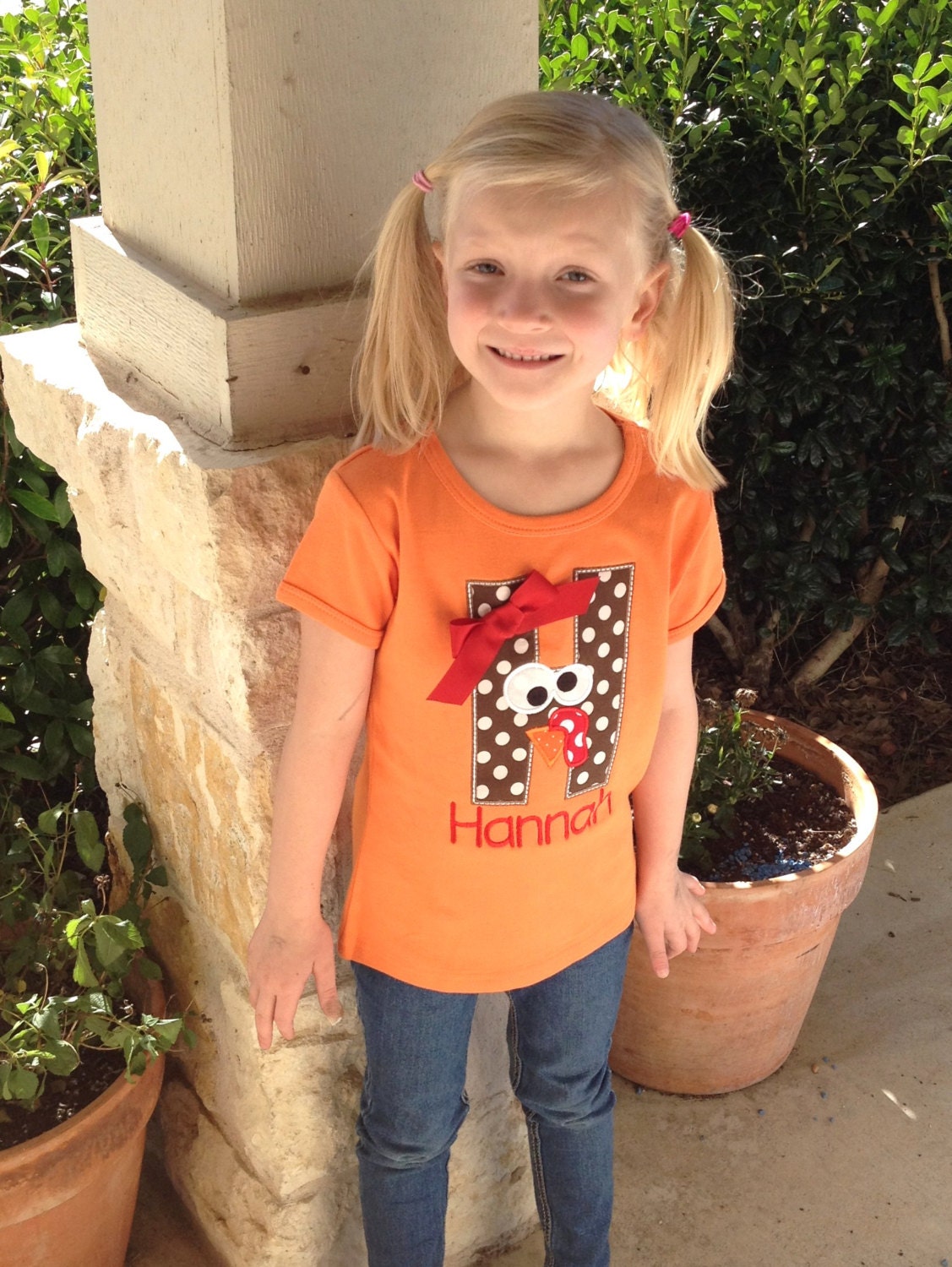 Thankgiving Turkey Initial appliqué tee, Girls Thanksgiving Turkey Tshirt, Girls Turkey Tshirt, Girls Thanksgiving Tshirt